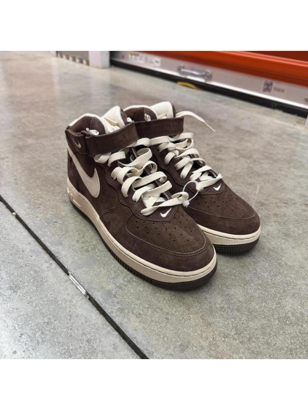 nike air force mid qs chocolate suede sneakers size 7 MENS